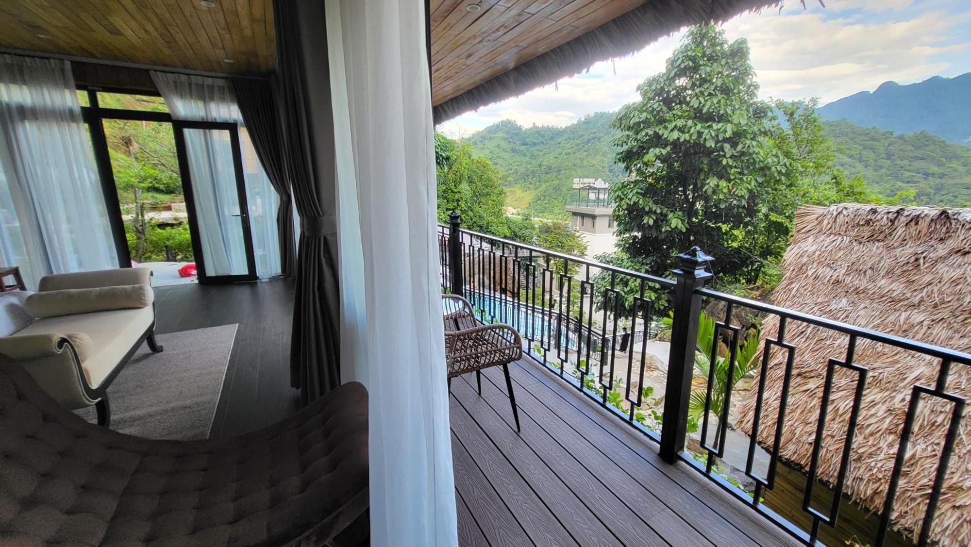 Lotus Premium Lodge - Lotus Group Tours 하 기앙 외부 사진