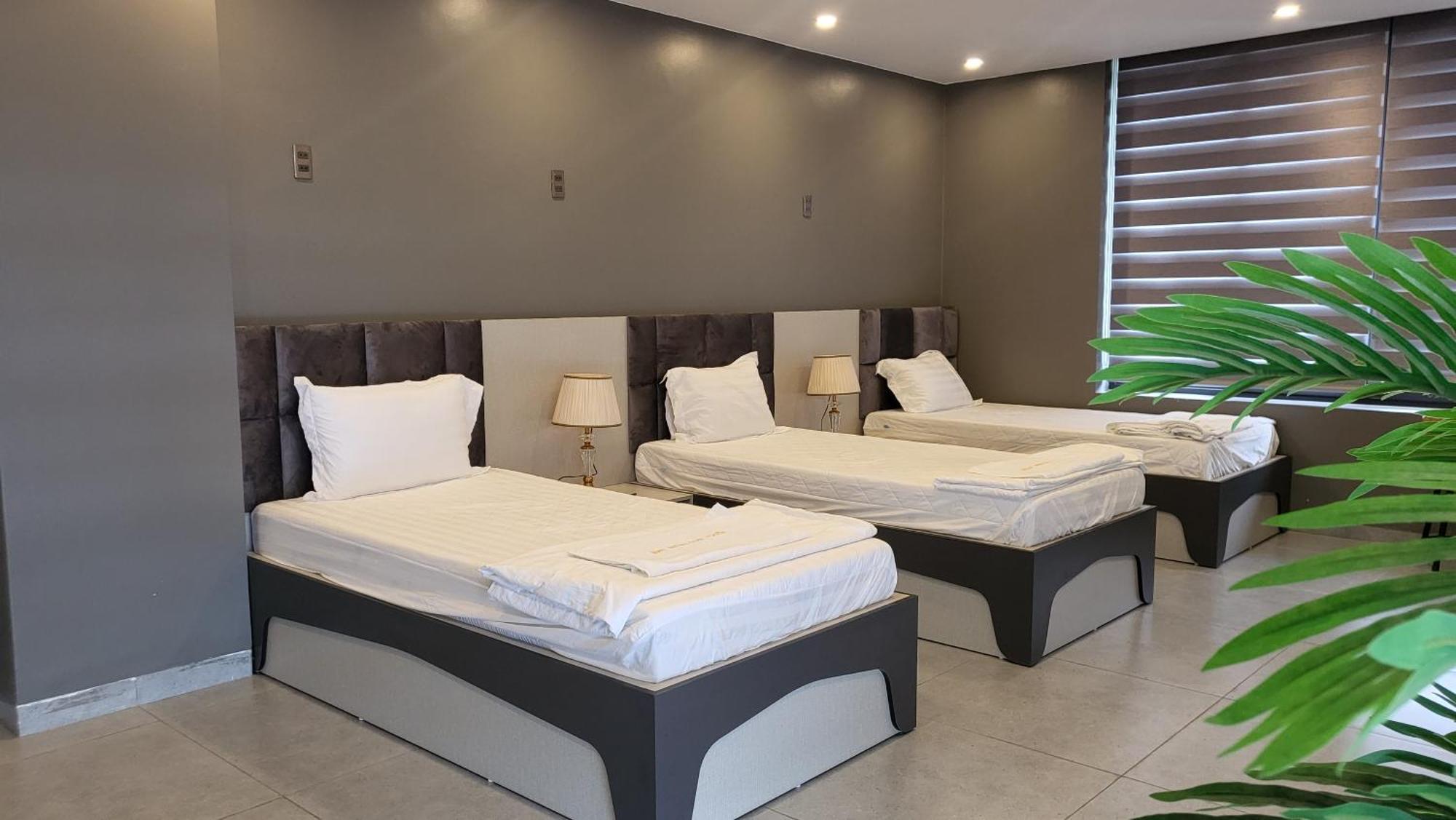 Lotus Premium Lodge - Lotus Group Tours 하 기앙 외부 사진